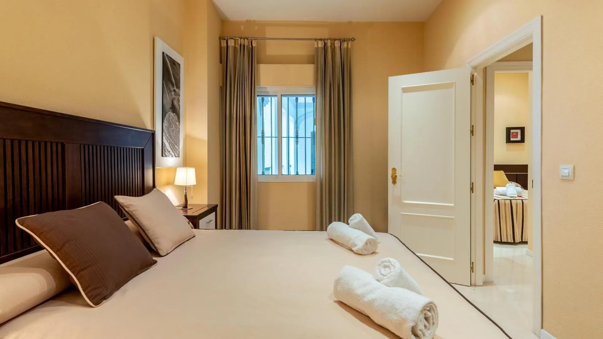 San Vicente S Apartment Sevilla Spanien